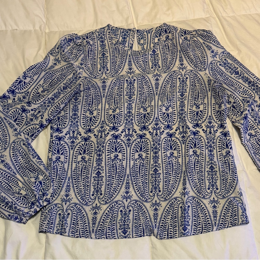 Long sleeve blouse